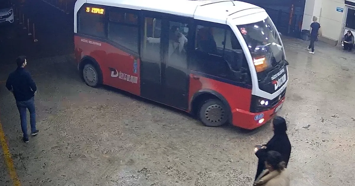 Düzce’de halk otobüsü şoförlerinden örnek davranış