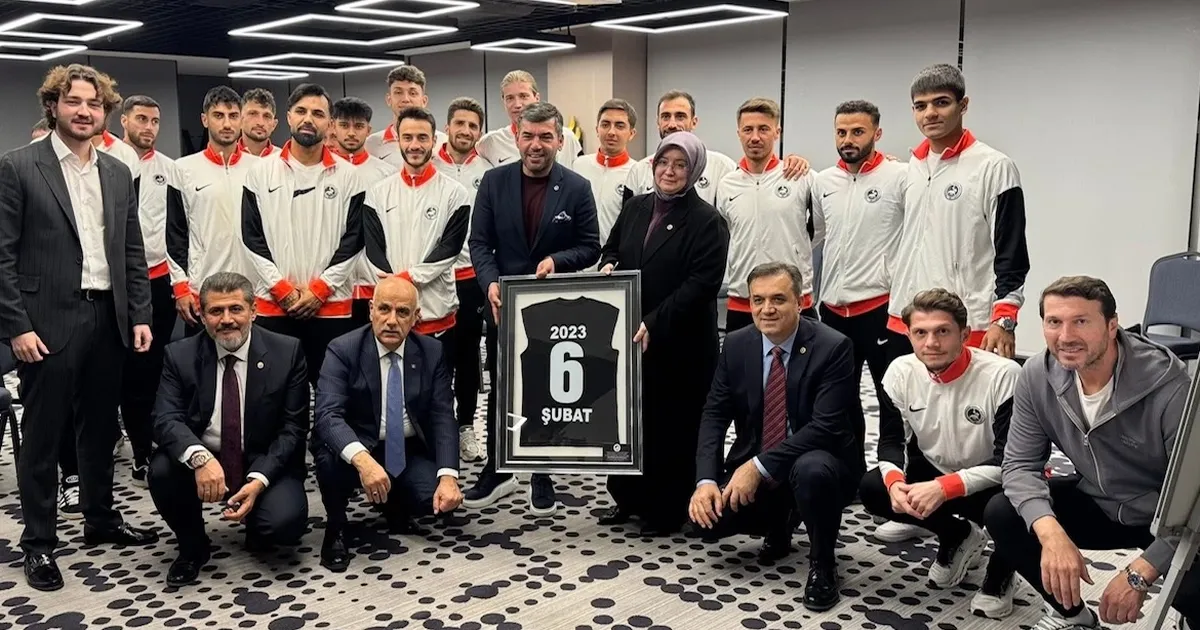 Kahramanmaraş milletvekillerinden İstiklalspor’a moral ziyareti