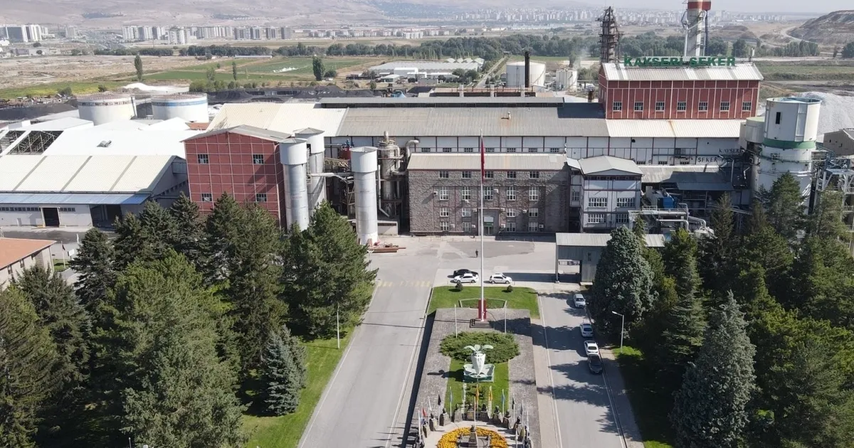 Kayseri Şeker’den üreticiye söküm avansı
