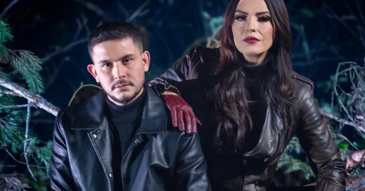 Kırk yıllık şarkıya muhteşem düet