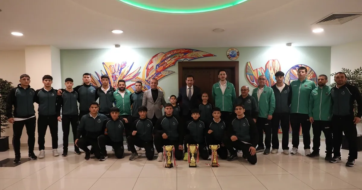 Konya Karatay Belediyespor’dan Başkan Kılca’ya çifte gurur ziyareti