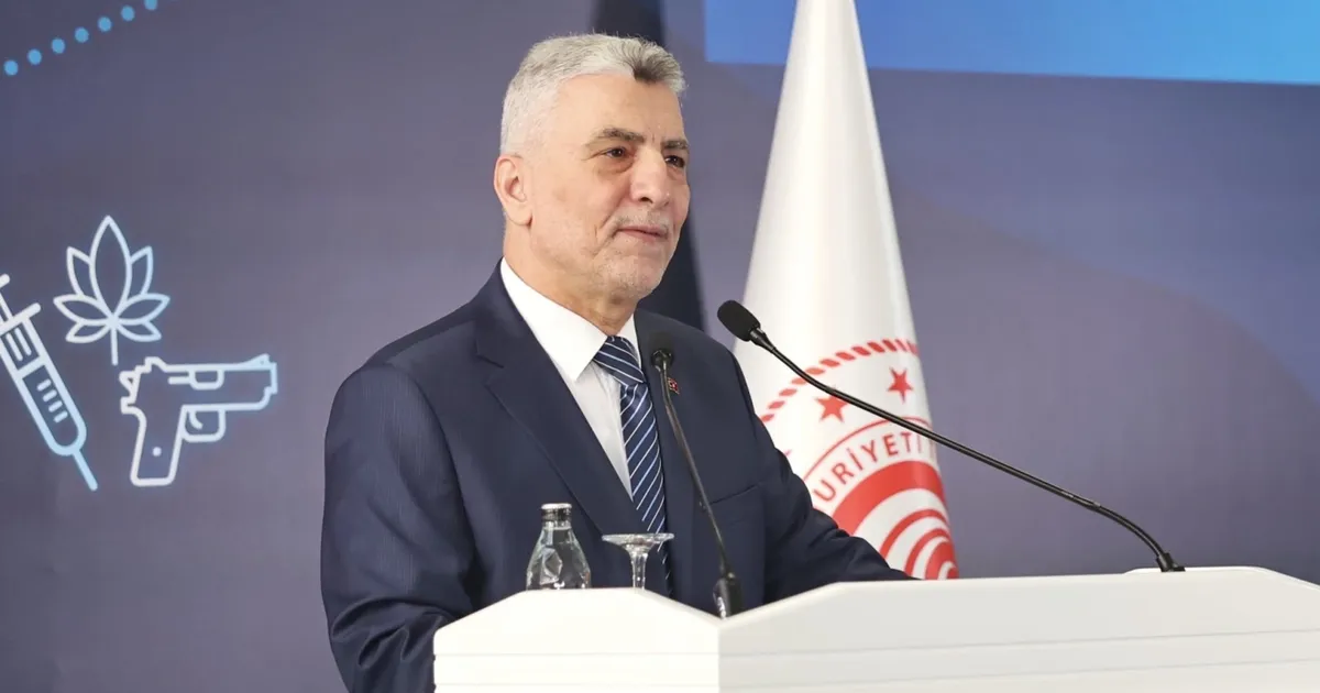 1 yılda 12 milyon araç gümrüklerden geçti