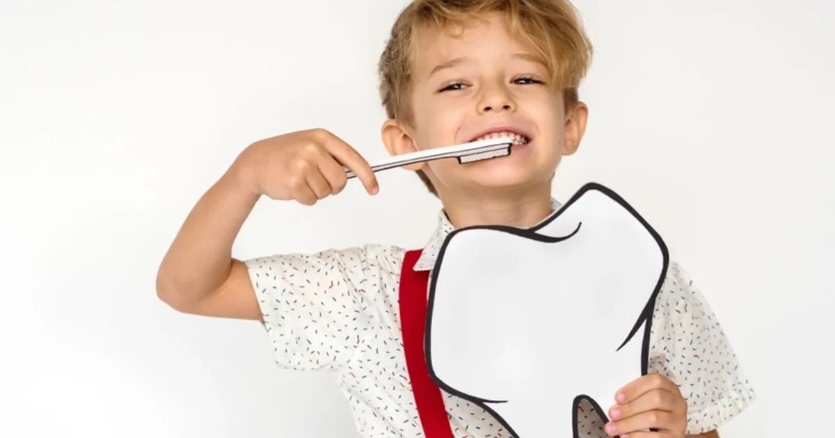 Çocuklarda elektrikli diş fırçası dikkat istiyor