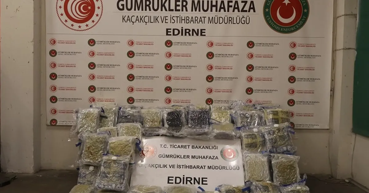 Gümrüklerde kaçakçılığa ağır darbe! Dev operasyonda 1,7 milyar TL’lik yakalama