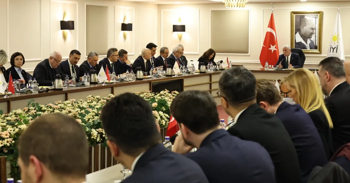 İYİ Parti’de yeni dönem ilk GİK yapıldı… Yeni kadroda görevler belli oldu