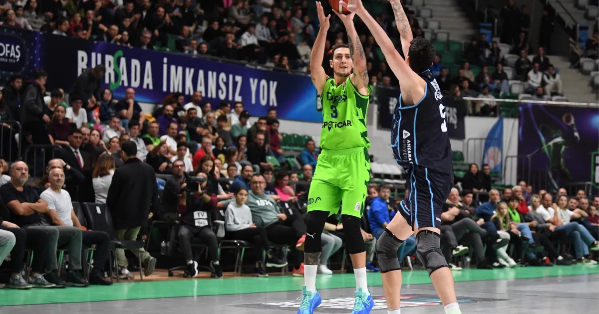 Tofaş potada Türk Telekom’a konuk oluyor