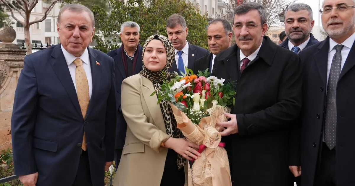 Cumhurbaşkanı Yardımcısı Cevdet Yılmaz, Mardin Midyat’ta yatırımları tanıttı