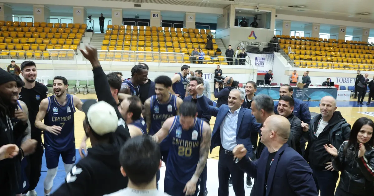 Çayırova basketbolda tarih yazdı