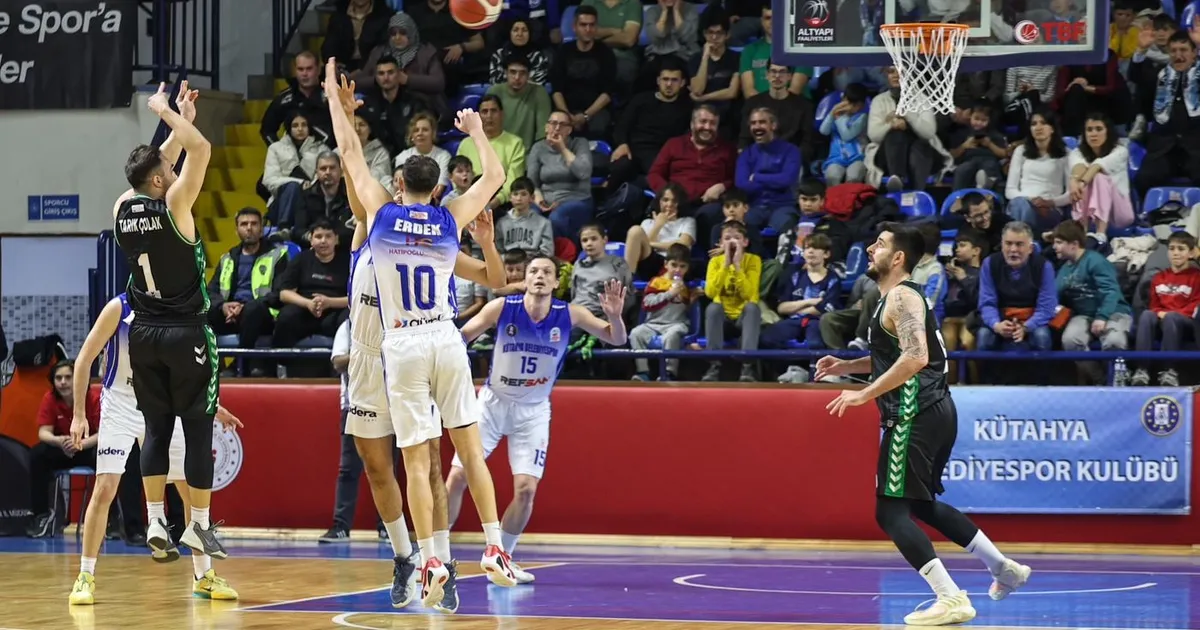 Sakarya Büyükşehir Basketbol 1. Lig’e yükseldi
