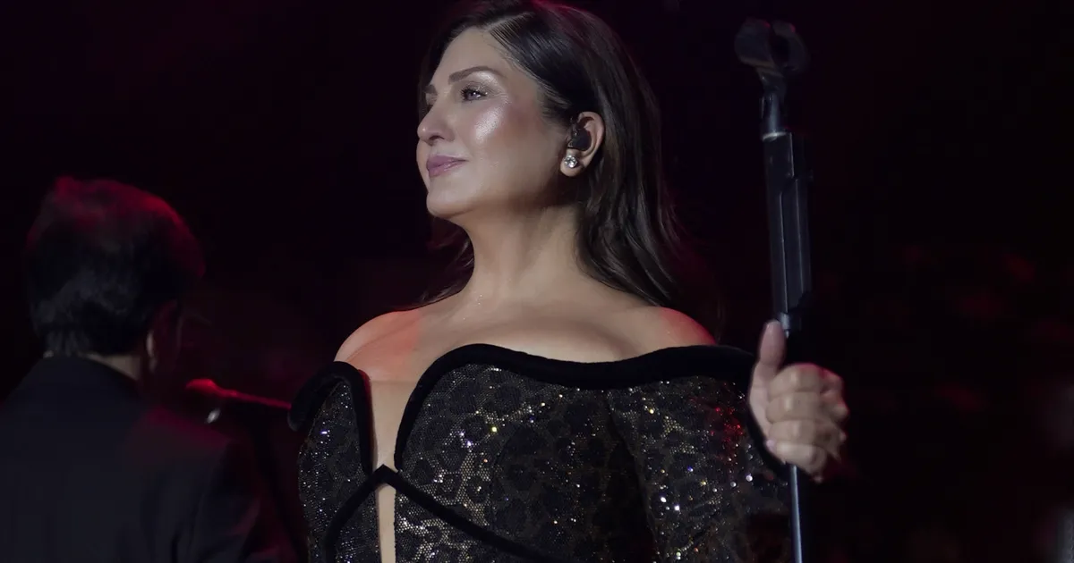 Sibel Can’dan İstanbul gecelerine ışıltılı start