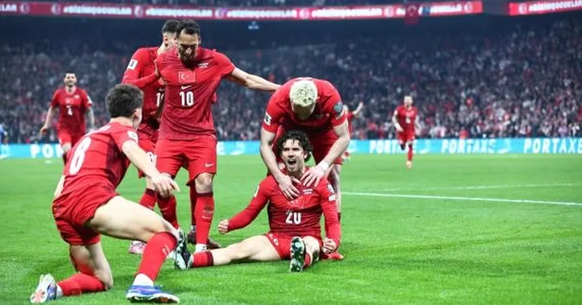 A Millilerden FIFA öncesi iki özel prova