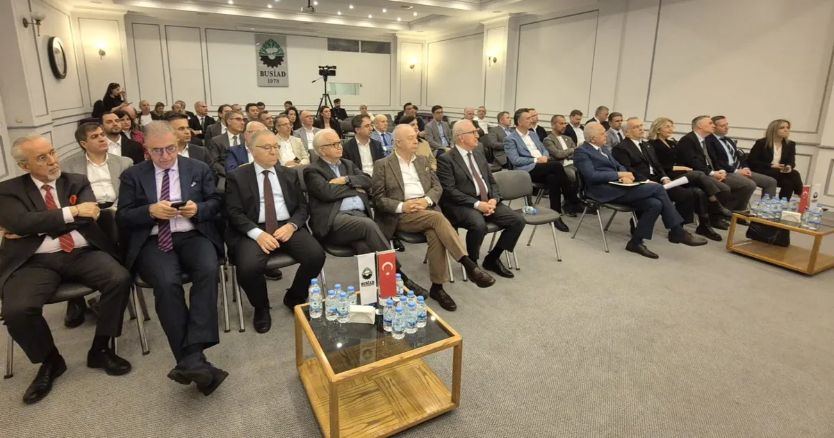 BUSİAD: Türkiye riskler kadar büyük fırsatlarla da karşı karşıya