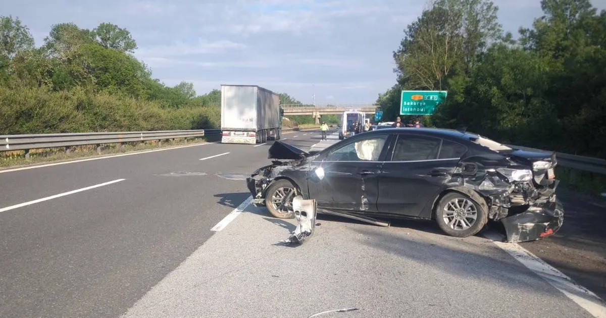 Düzce’de alkollü sürücü zincirleme kazaya yol açtı: 3 Yaralı