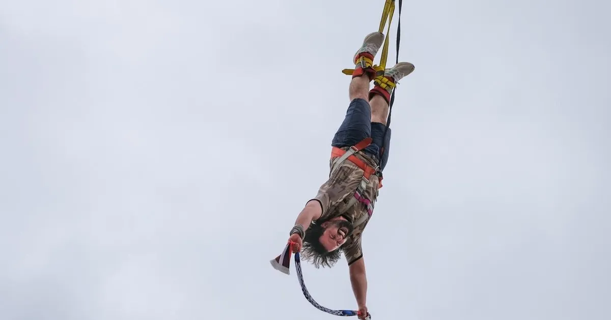 Kocaeli’de bungee jumping ile adrenalinli dakikalar
