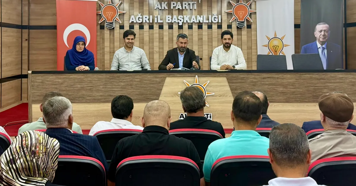 AK Parti Ağrı’da kentin güncel yatırımları görüşüldü