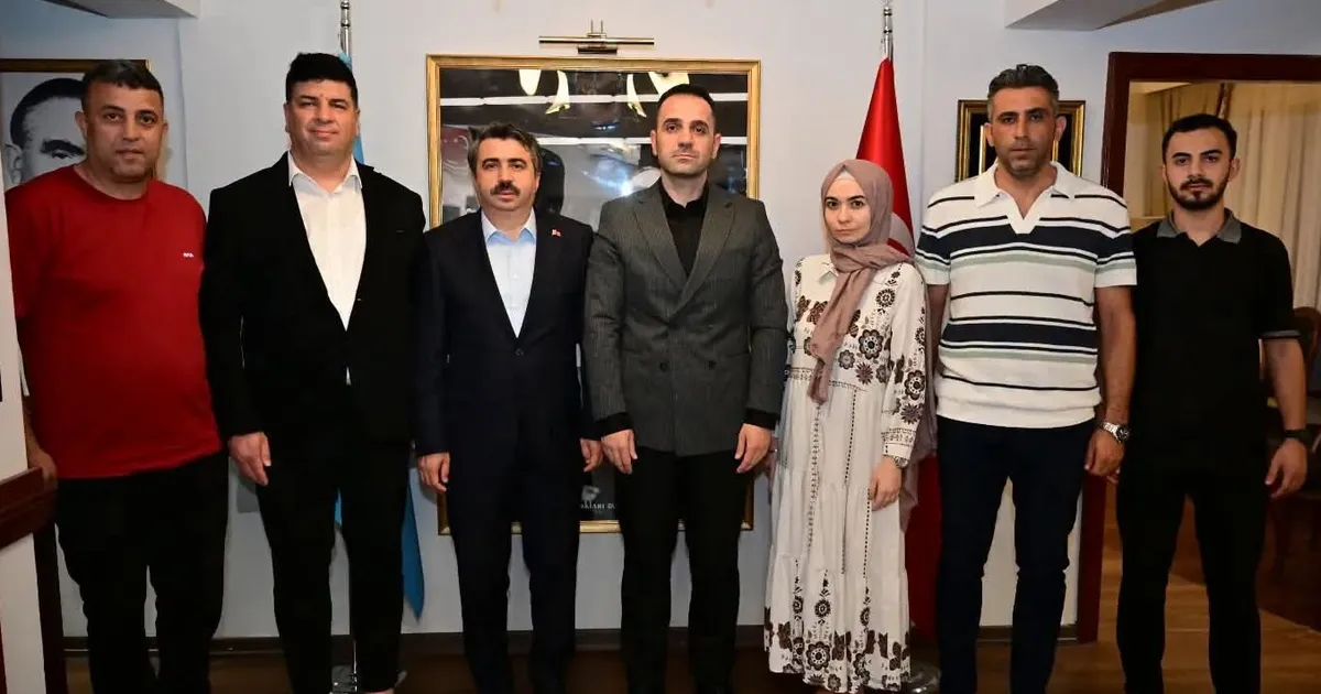 Bursa Yıldırım’da Başkan Yılmaz’dan Ülkü Ocakları’na ziyaret