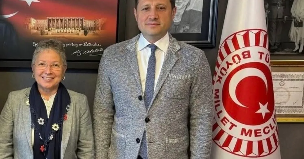 CHP’li Yontar’dan Başkan Vahap Akay’a açık destek