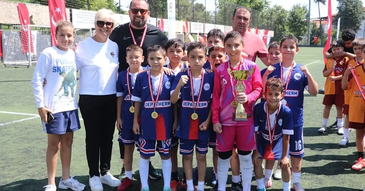 Denizli’de U-10 Ligi’nde şampiyon belli oldu