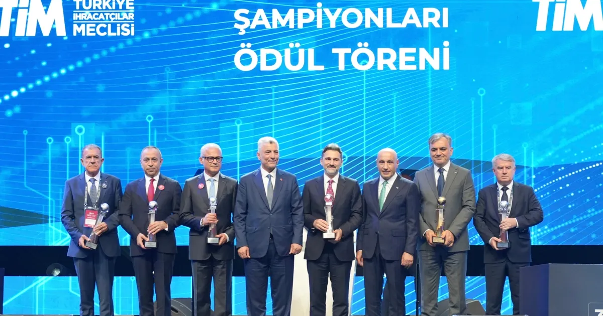 İhracat şampiyonlarının 11’i Egeli