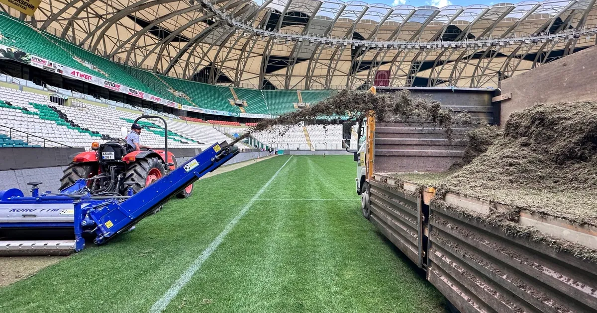 Konya Büyükşehir Stadı’nda renovasyon çalışmaları