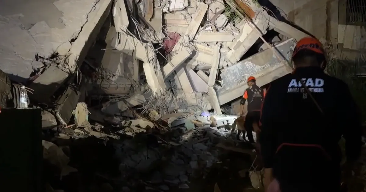 Türkiye’den Venezuela’ya umut köprüsü… AFAD ekipleri deprem bölgesinde göreve başladı