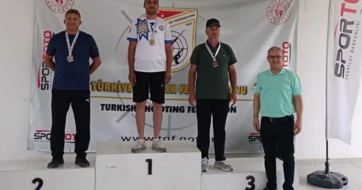 Muğla Büyükşehir sporcularından çifte başarı