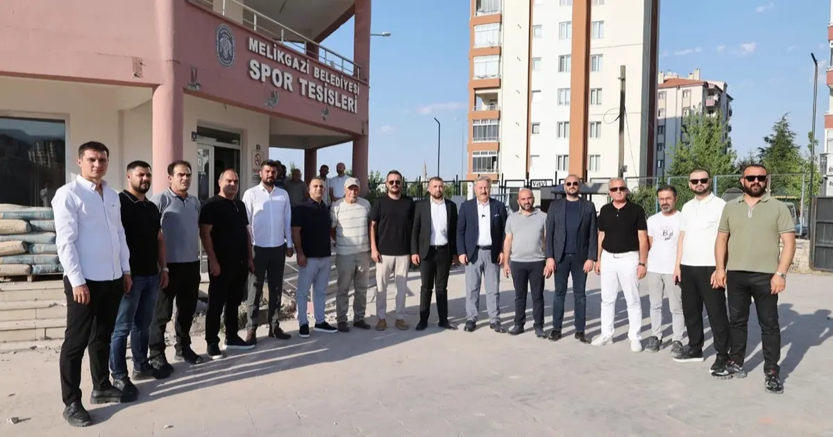 Kayseri Melikgazi Belediyesi’nden spor tesisine yeni çehre