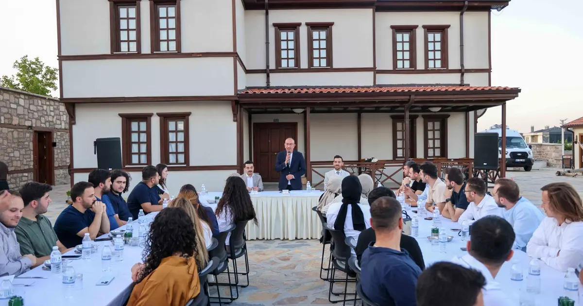 Konya Meram’da AK Parti Gençliği ile buluşuldu