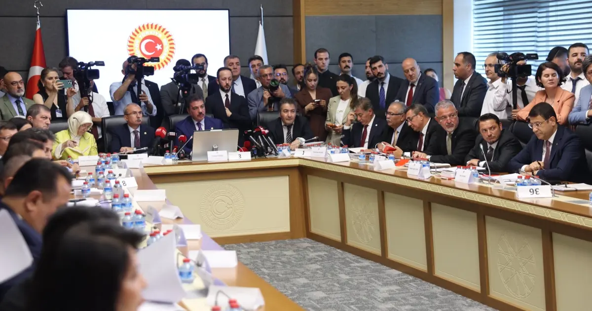 Terörsüz Türkiye yasa teklifi komisyondan geçti
