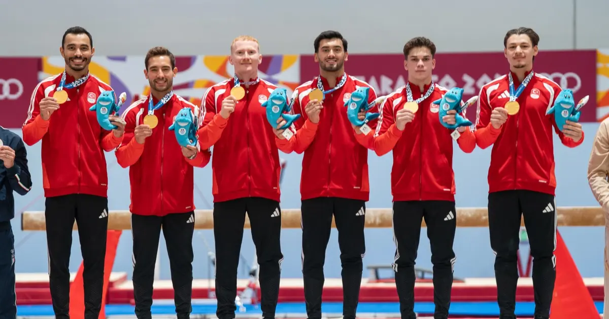 Altın madalyalı sporcudan Başkan Tugay’a ziyaret