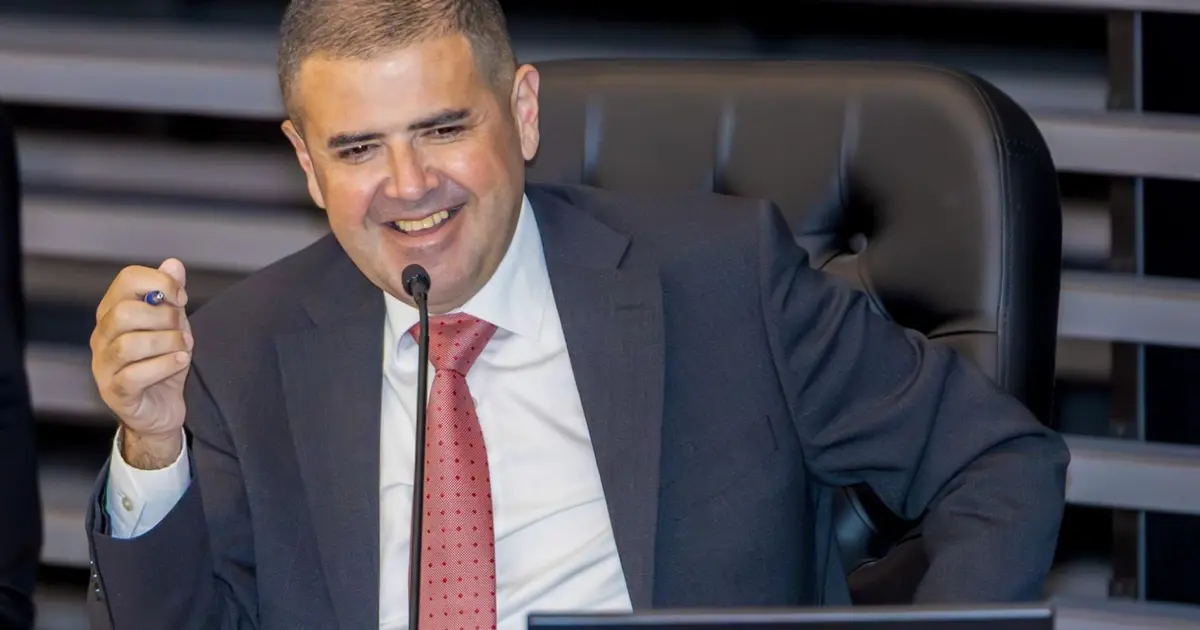 Mezitli Belediye Başkanı CHP’den ihraç edildi