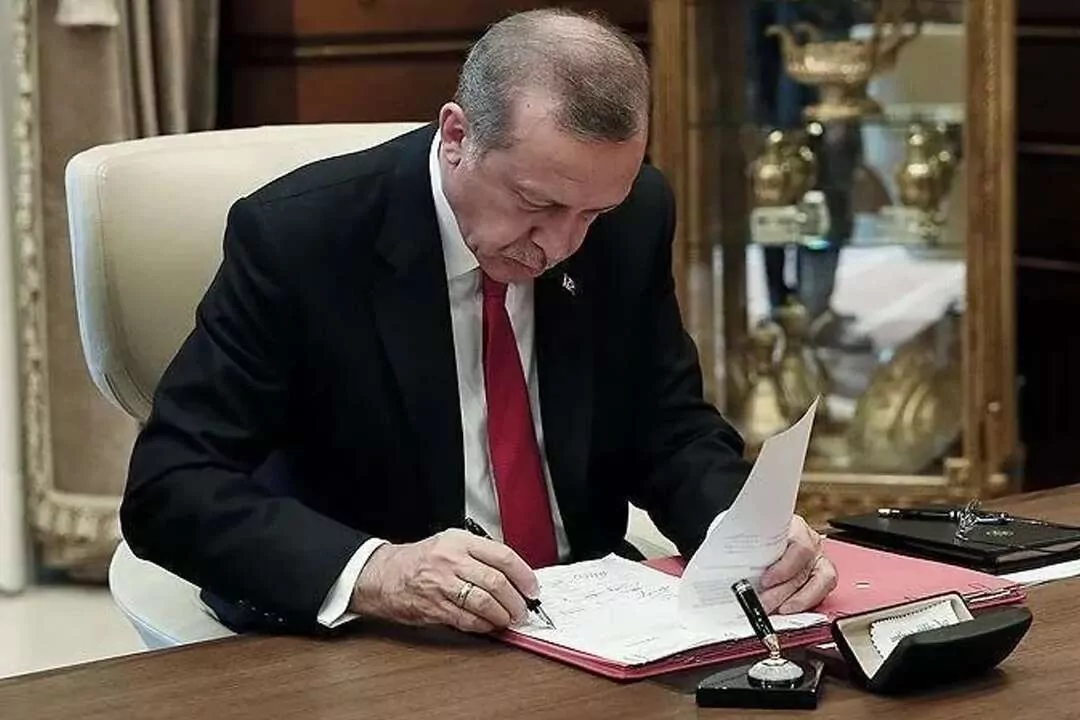 Erdoğan’dan gece yarısı atama kararları