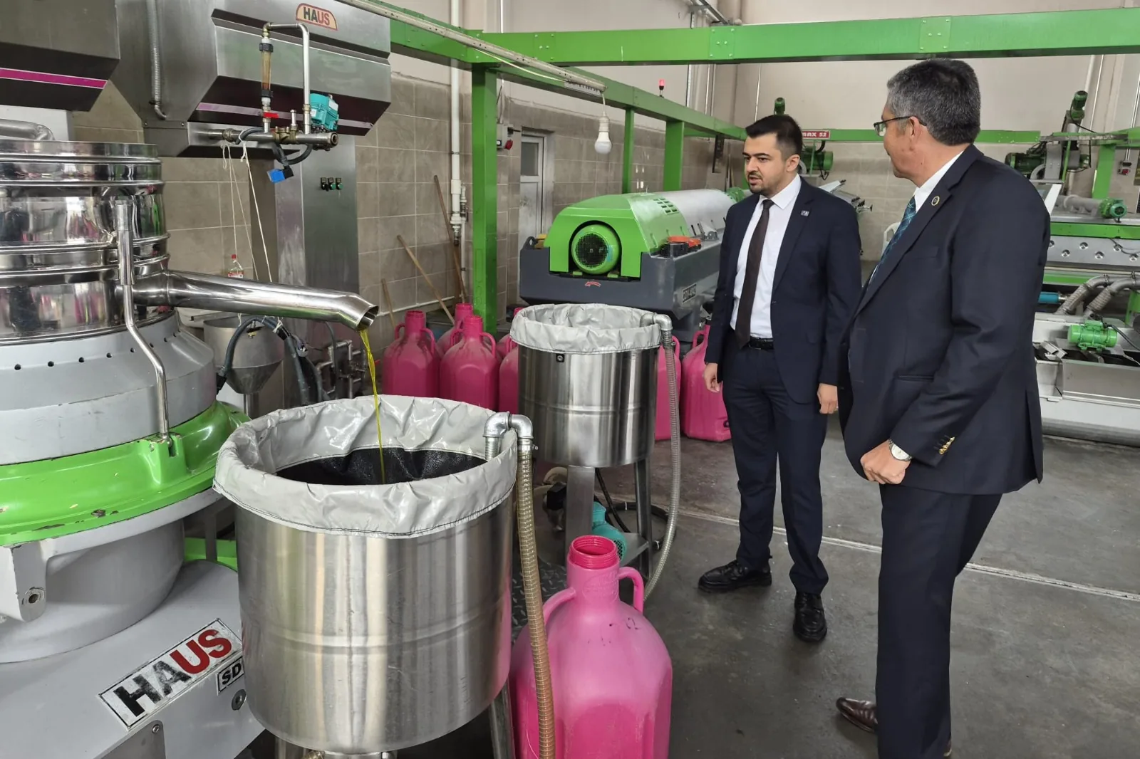 Manisa’da zeytin üreticisi isyanda